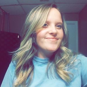 Meet your Posher, Caytee